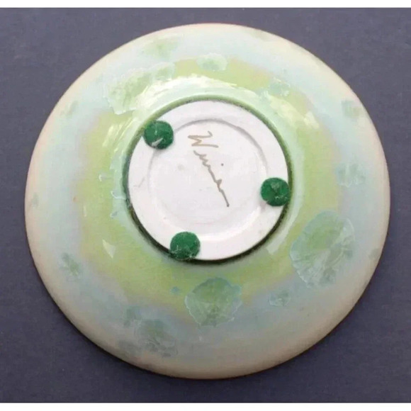 Vintage Signed Green Frosted Art Studio Pottery Bowl - Picture 3 of 3